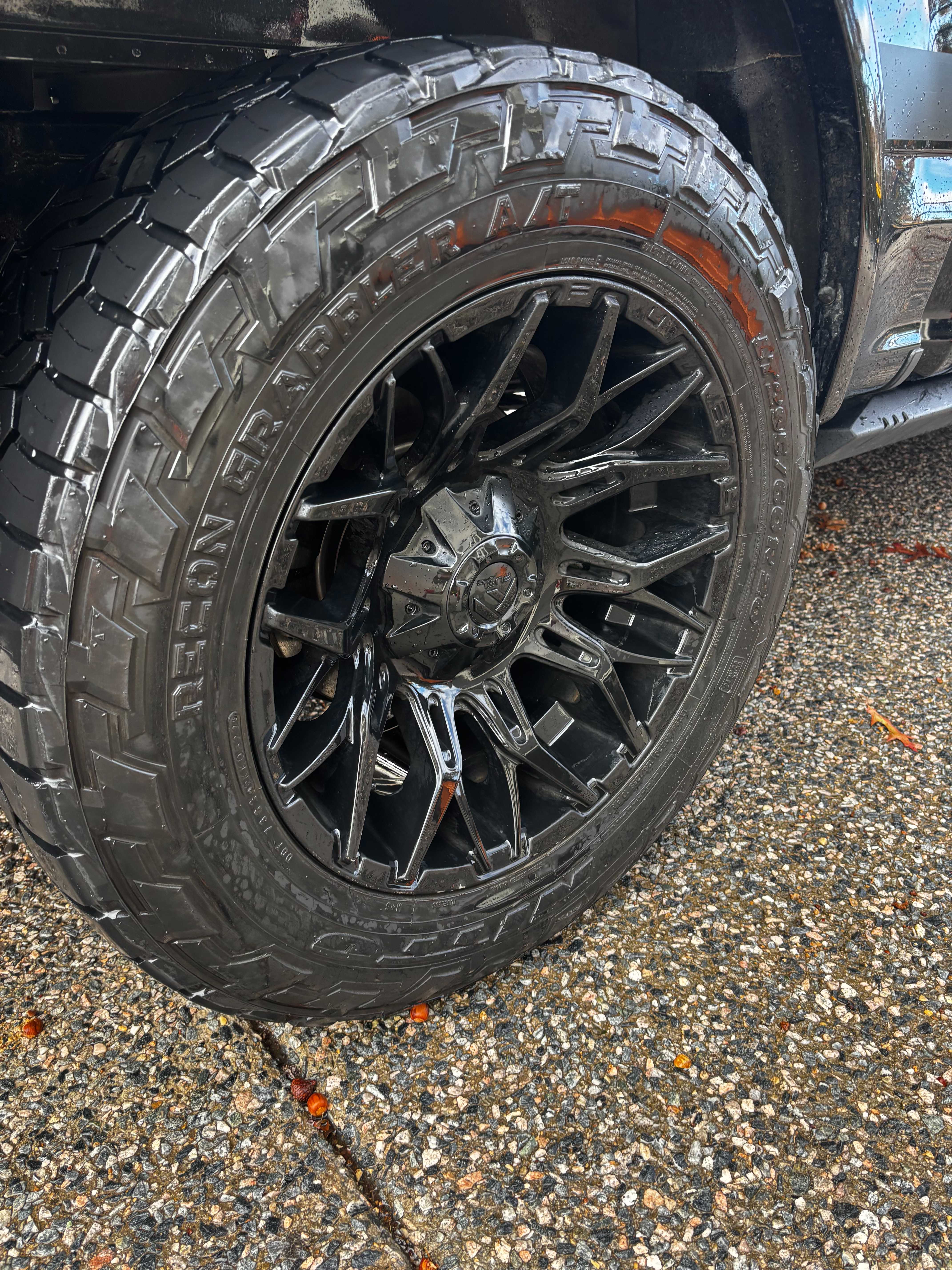 Boone Mobile Detailing off-road wheel and tire detail finish on a fleet vehicle in Midlothian VA