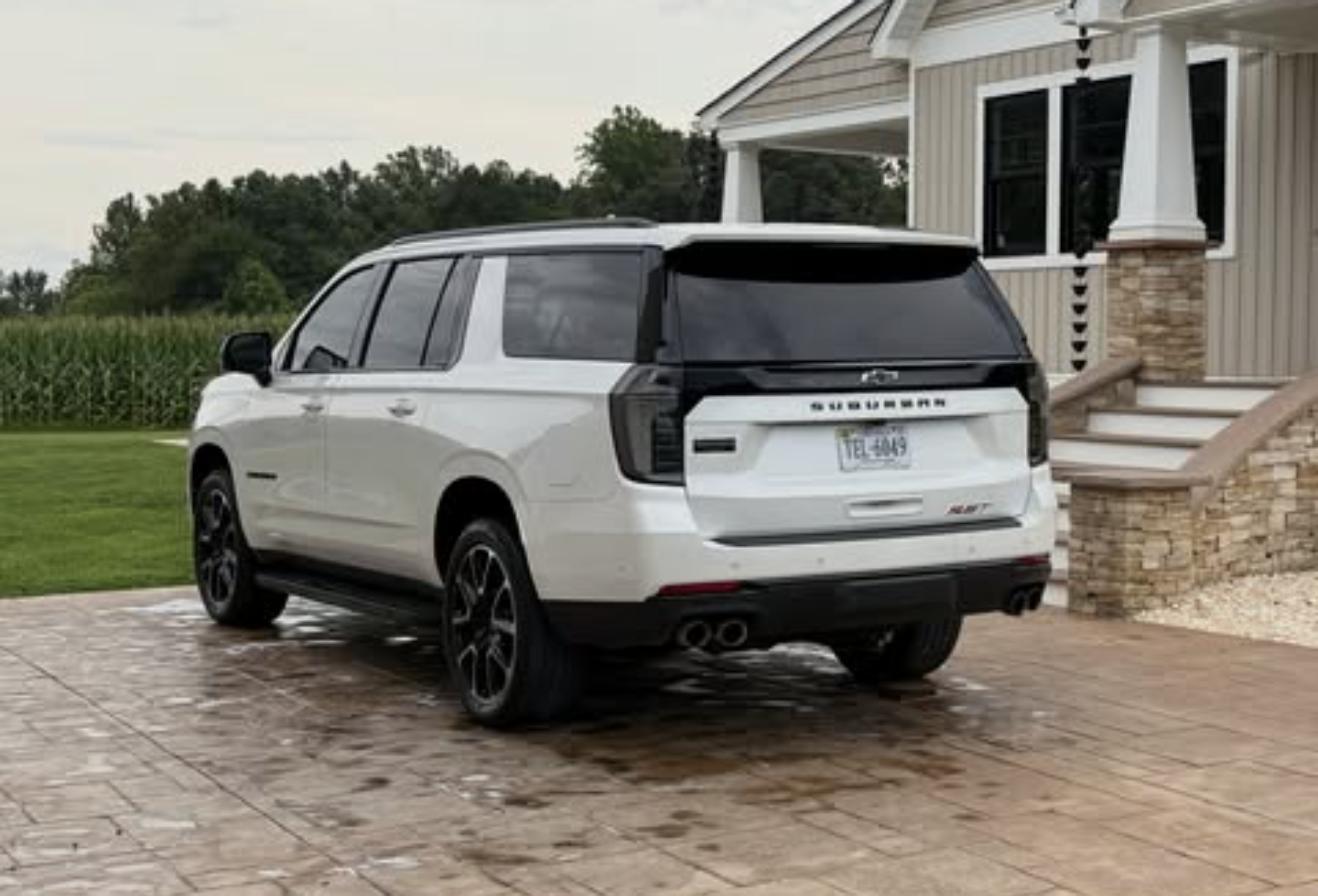 Boone Mobile Detailing exterior wash and gloss finish on a Chevrolet Suburban in Midlothian VA