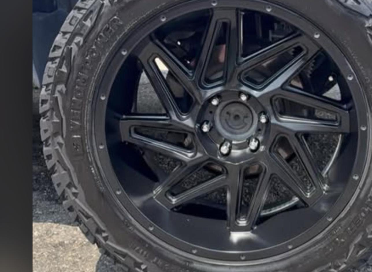 Boone Mobile Detailing close-up wheel and tire detail on a fleet vehicle in Midlothian VA